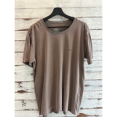 Camiseta Slim Marrom